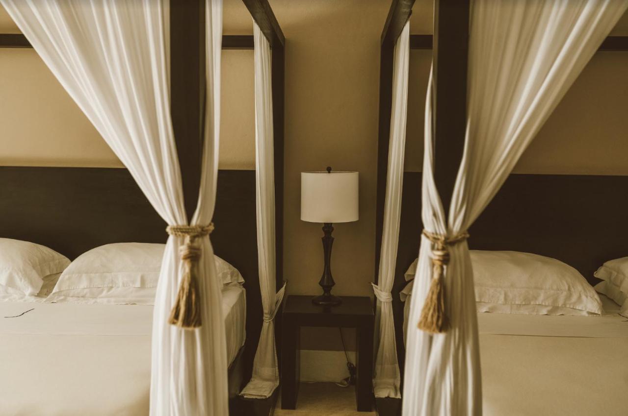 Jashita Hotel (Adults Only) ตูลุม ภายนอก รูปภาพ