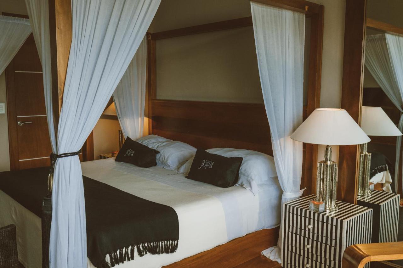 Jashita Hotel (Adults Only) ตูลุม ภายนอก รูปภาพ