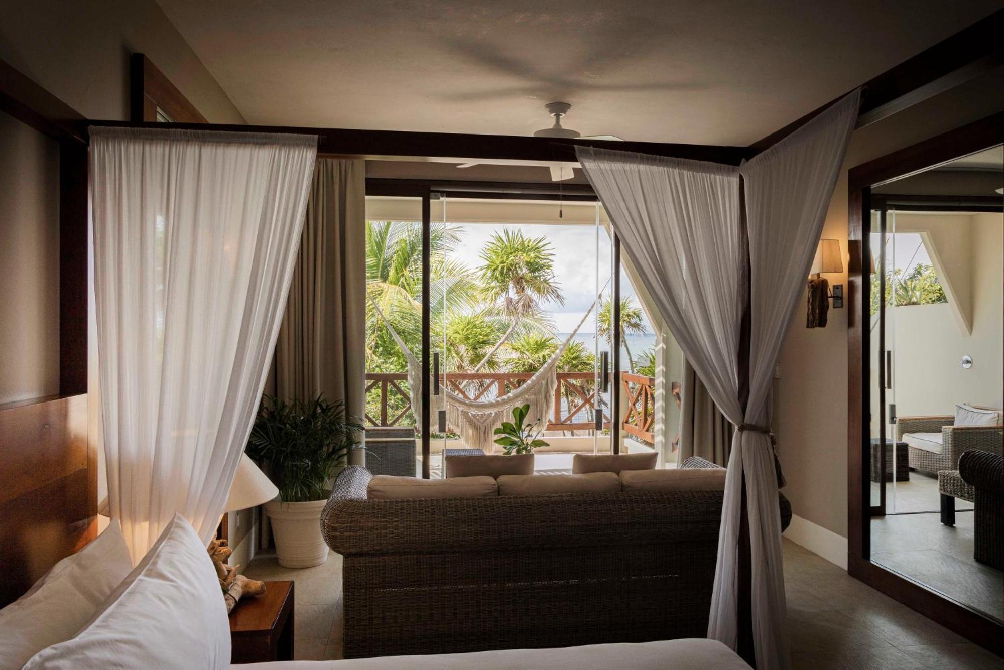 Jashita Hotel (Adults Only) ตูลุม ภายนอก รูปภาพ