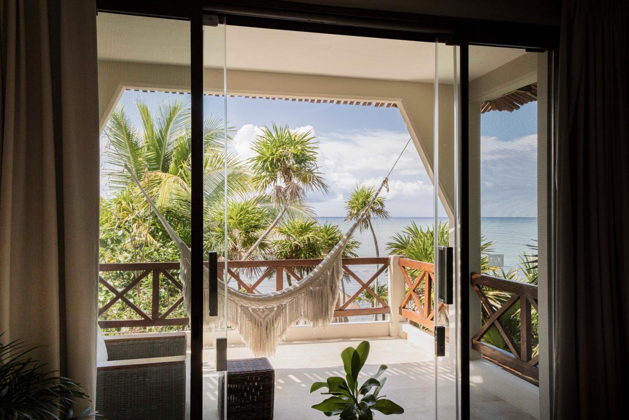 Jashita Hotel (Adults Only) ตูลุม ภายนอก รูปภาพ