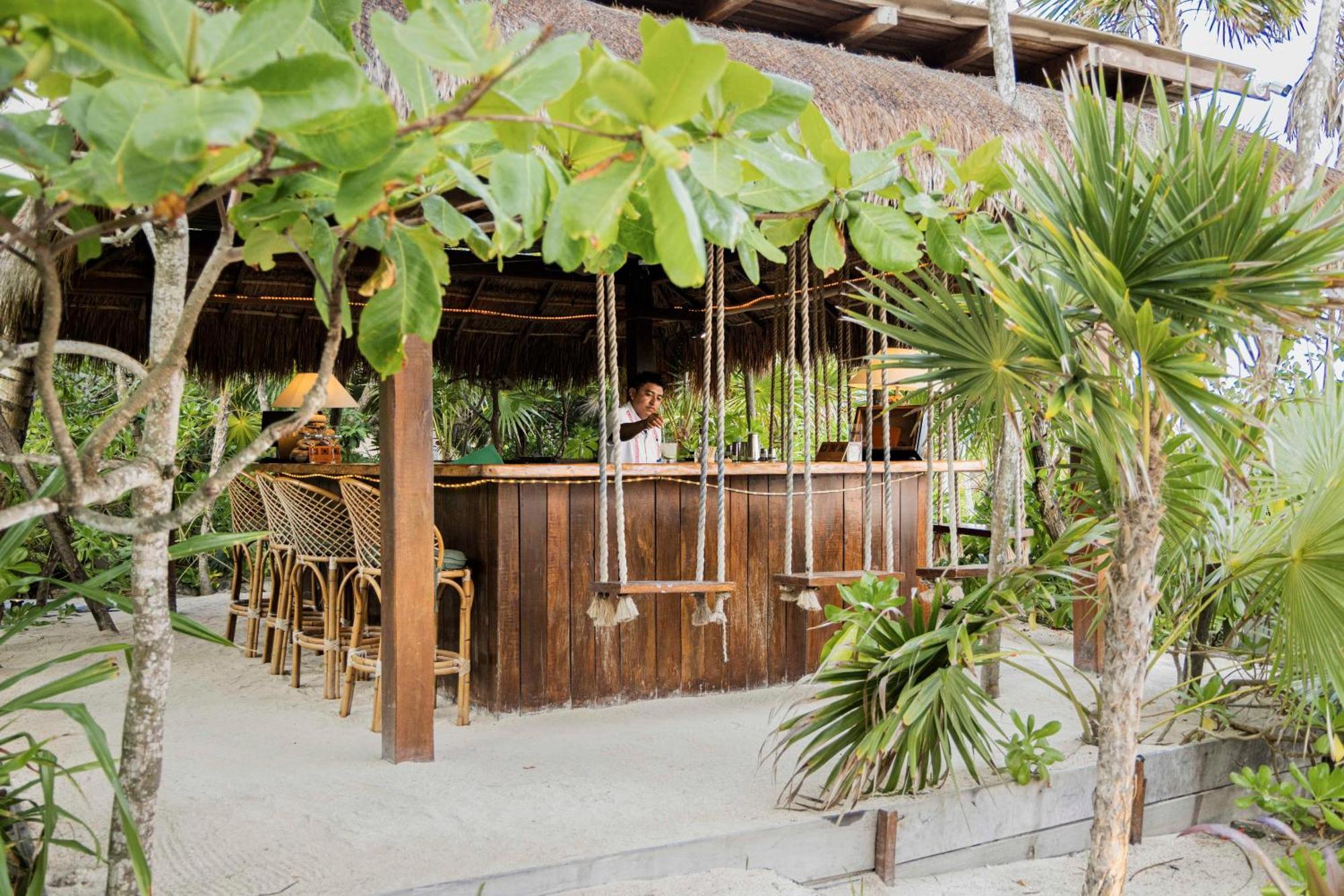 Jashita Hotel (Adults Only) ตูลุม ภายนอก รูปภาพ