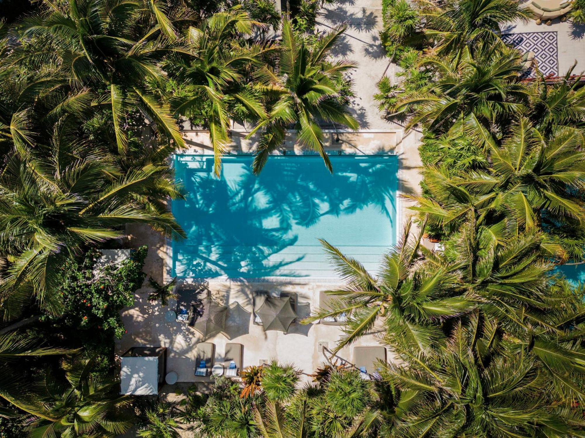 Jashita Hotel (Adults Only) ตูลุม ภายนอก รูปภาพ